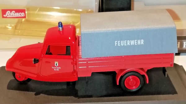 Schuco Tempo Planenwagen Feuerwehr 1960 "150 Jahre Berliner Feuerwehr" Metallmodell in Originalbox (10107)